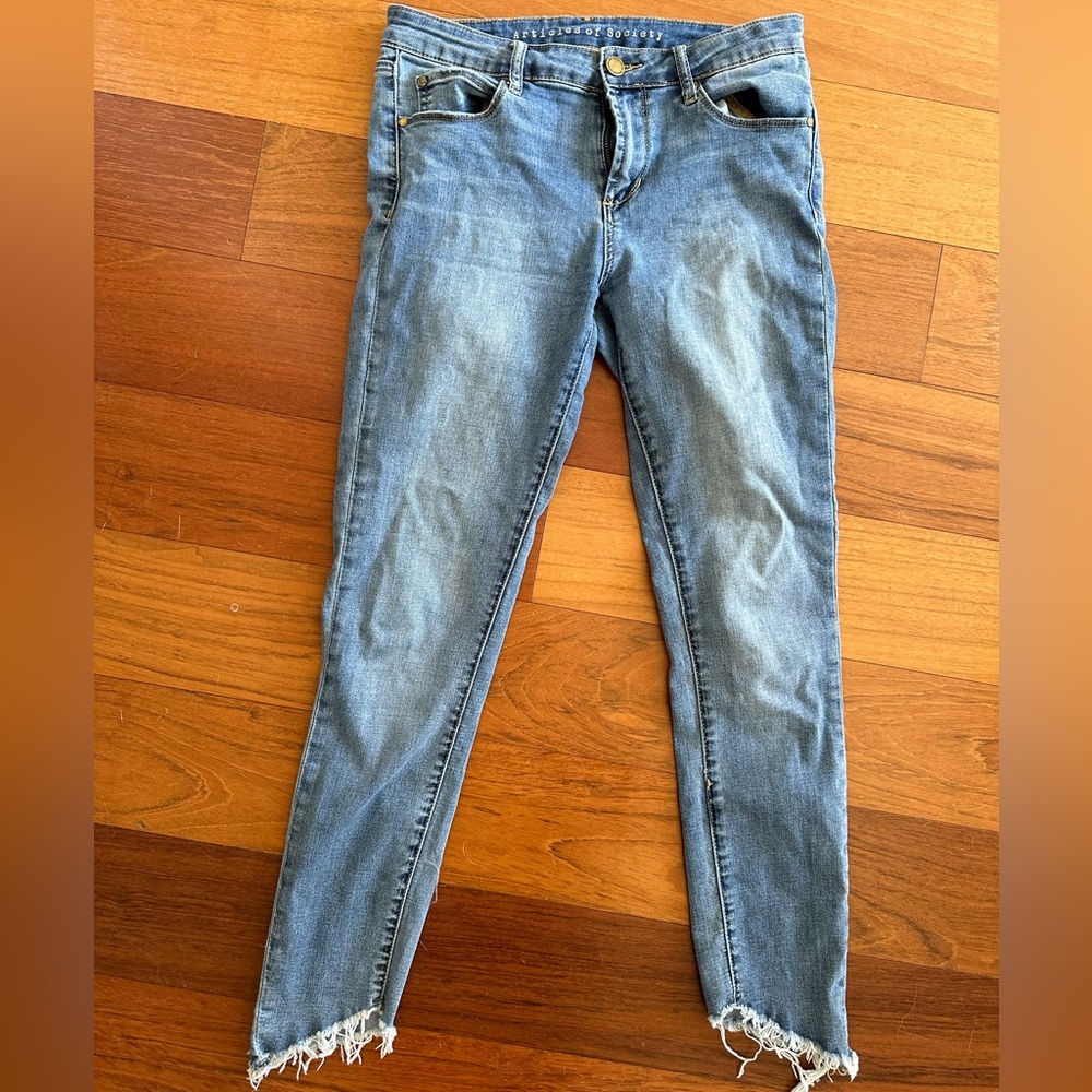 Articles of Society light wash jeans. Size 27.
